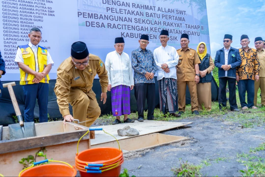 Sekda Achmad Washil Hadiri Doa Bersama, Tandai Pembangunan Sekolah Rakyat, Wujud Komitmen Pemkab Gresik Dukung Program Asta Cita Presiden