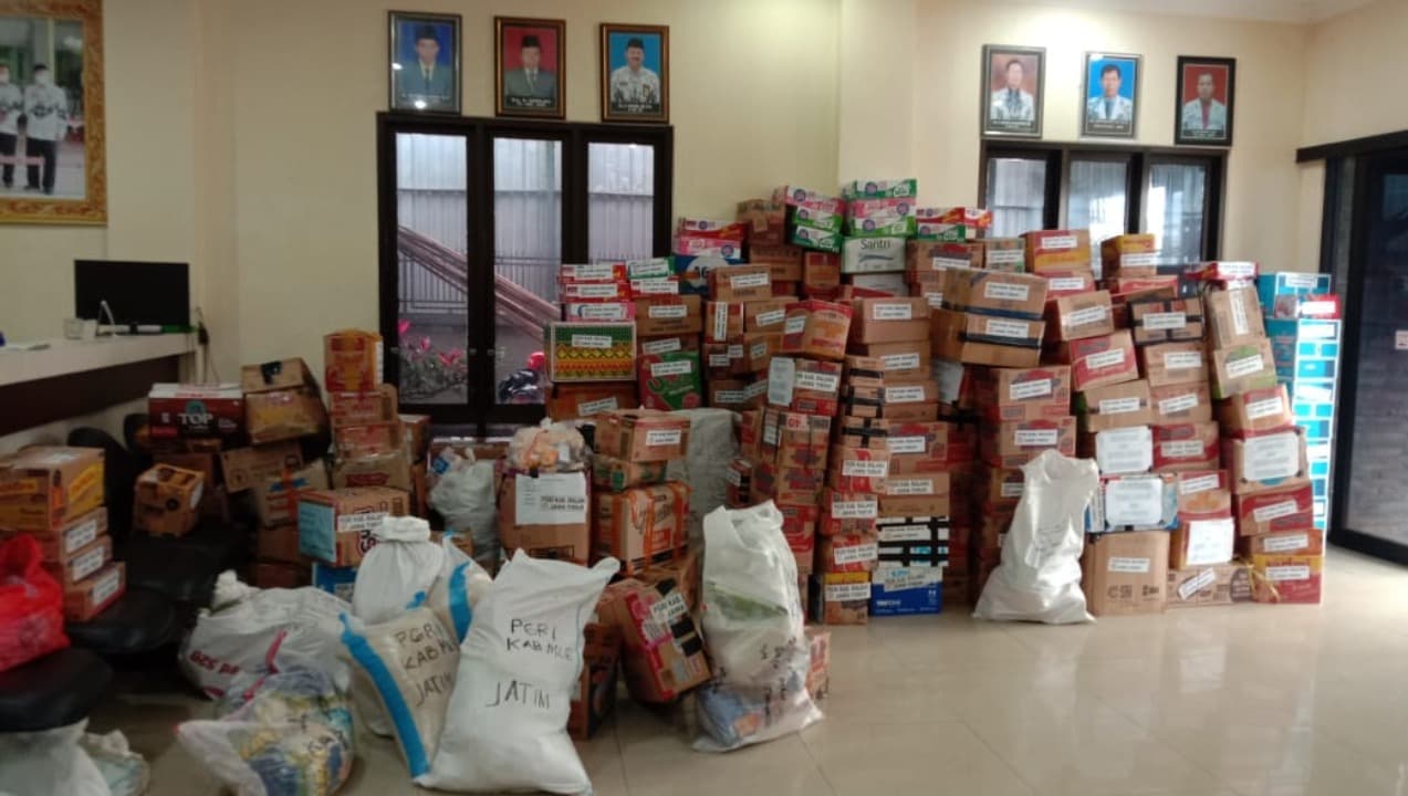 PGRI Kabupaten Malang Peduli Bencana Sumatera