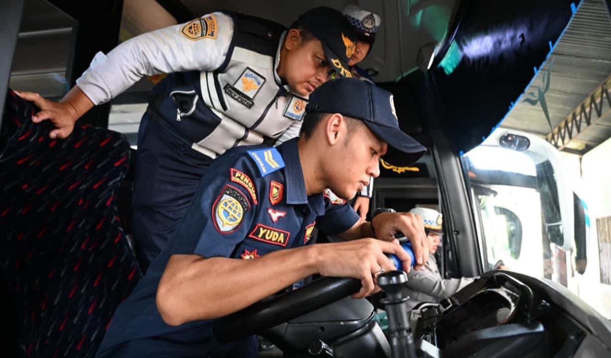 Dishub dan Polresta Banyuwangi Gelar Ramp Check Kendaraan Umum