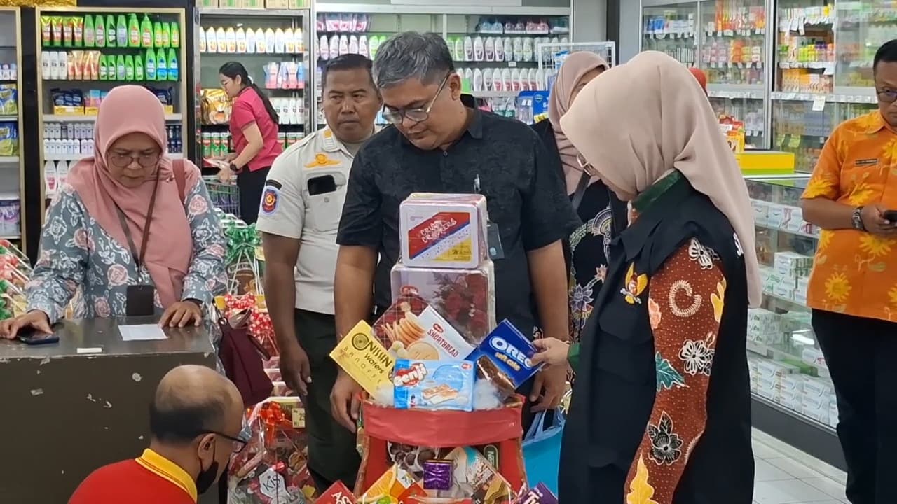 Disperdagin Kota Kediri Intensifkan Sidak Parsel, Jamin Keamanan Jelang Natal dan Tahun Baru