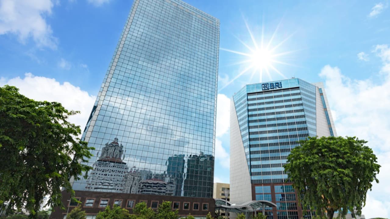 Sabet Gelar Bank of the Year 2025 di London, BRI Buktikan Keunggulan di Kancah Global
