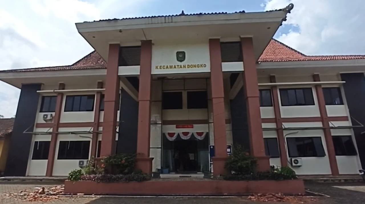 Kantor Kecamatan Dongko Trenggalek Rusak dan 3 Orang Terluka Akibat Gempa di Pacitan