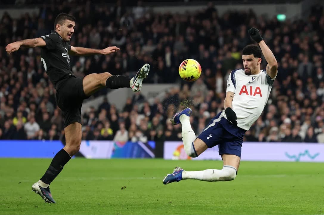 Hasil Liga Inggris: Tottenham Hotspur dan Manchester City Berbagi Poin, Manchester United Menang Dramatis Kontra Fulham