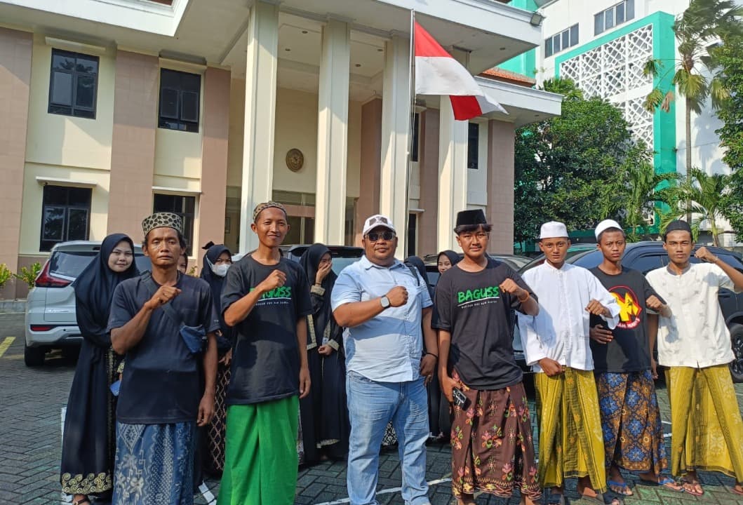 Barisan Gus dan Santri Beri Dukungan Moral Gubernur Khofifah