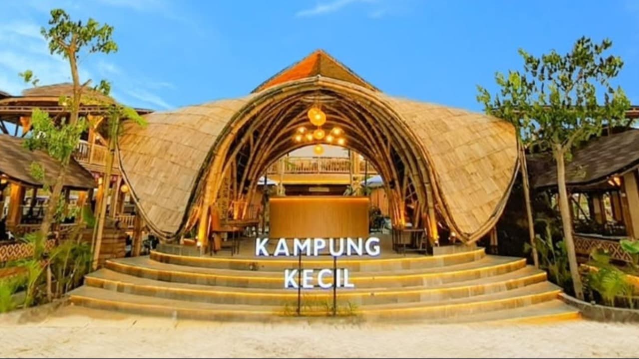 Bukber Bernuansa Pedesaan, Kampung Kecil Wiyung Jadi Opsi Destinasi Ikonik di Surabaya Barat