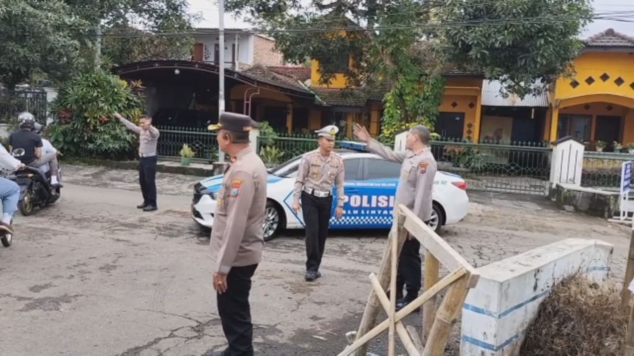 Bondowoso Rekayasa Lalu Lintas Pascajembatan Ambrol