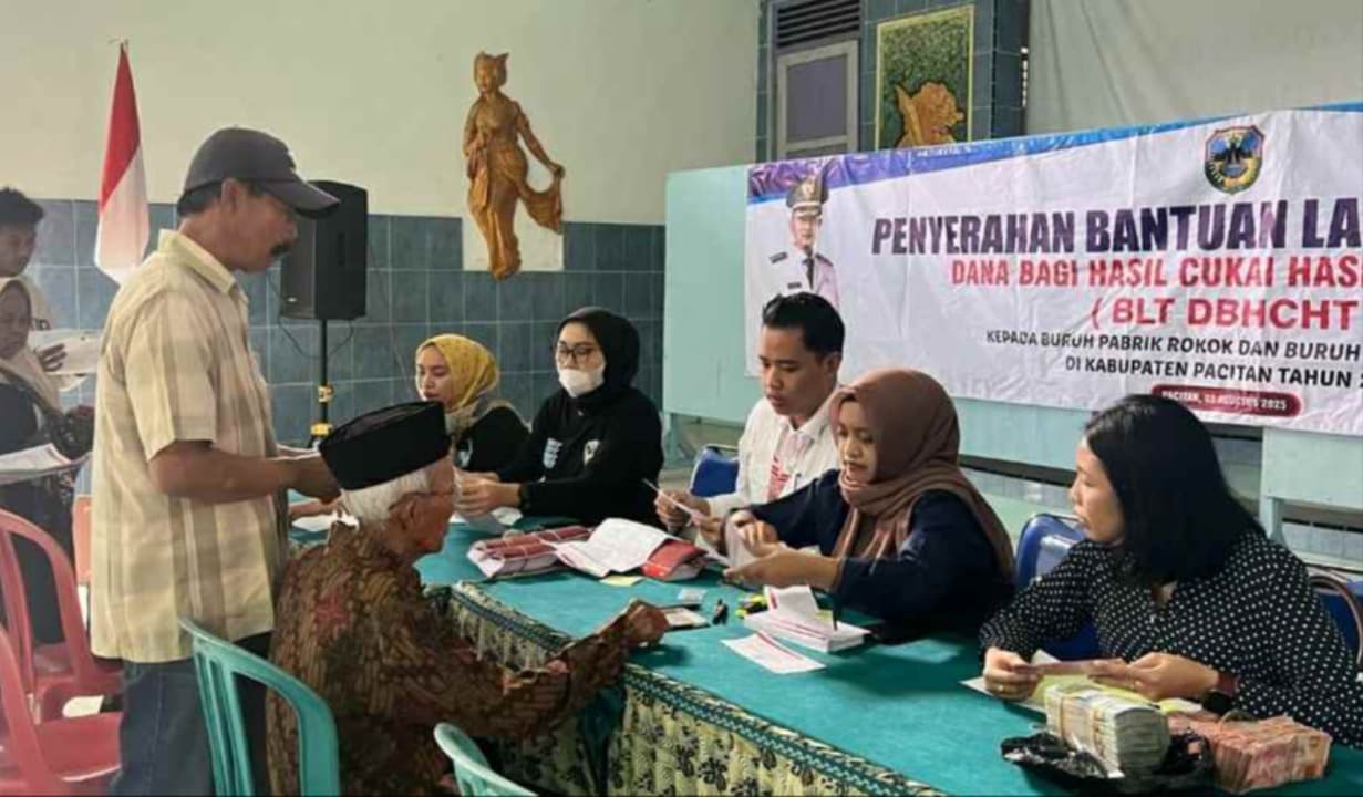 BLT DBHCHT Pacitan Ditargetkan Tepat Waktu dan Tepat Sasaran