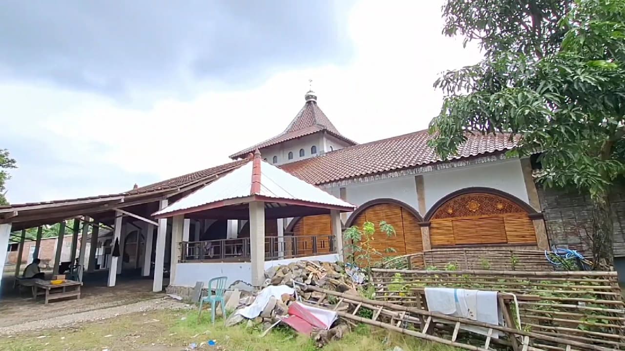 Jejak Syiar Islam di Tepian Brantas: Masjid Al Alawi, Masjid Tertua Cikal Bakal Pesantren Besar di Kediri