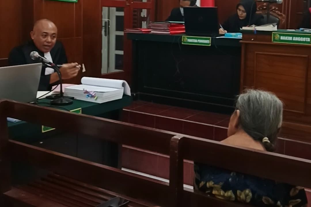 Nenek Elina Bongkar Kejahatan Terdakwa Samuel dan Yasin, Diusir Paksa Hingga Rumah Dibongkar