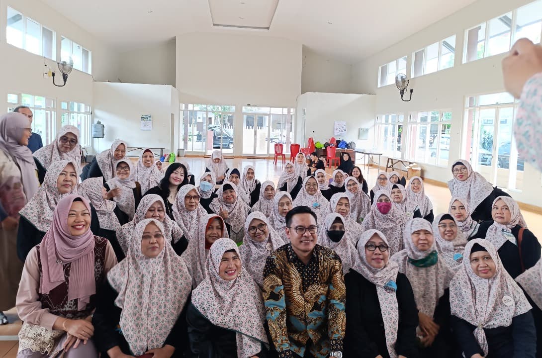 Arif Fathoni Dorong Ecoprint Jadi Peluang Ekonomi Kreatif Perempuan Surabaya