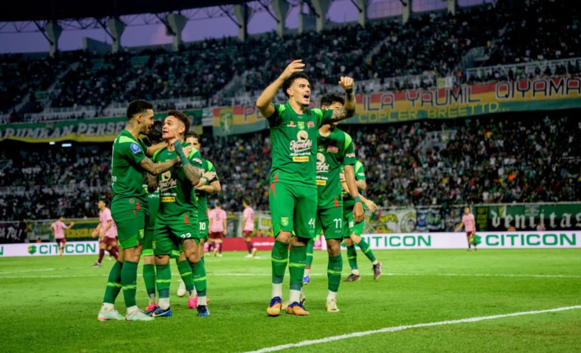 Persebaya Finis di Empat Besar Usai Bantai Persik Kediri 5-0