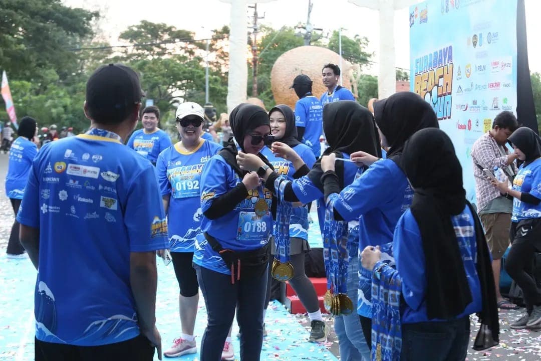 Usia Bukan Halangan, Peserta Lintas Generasi Ramaikan Beach Fun Run