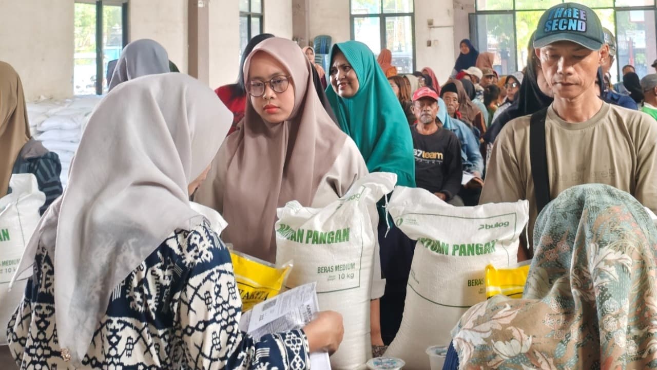 Bulog Kediri Percepat Penyaluran Bantuan Pangan di Kediri dan Nganjuk