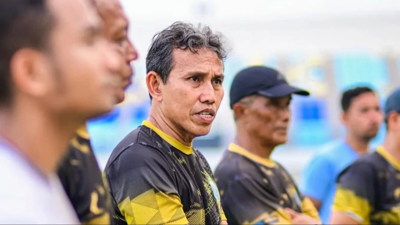 Resmi Bertahan, Bima Sakti Bertekad Kembalikan Karakter Persela Lamongan
