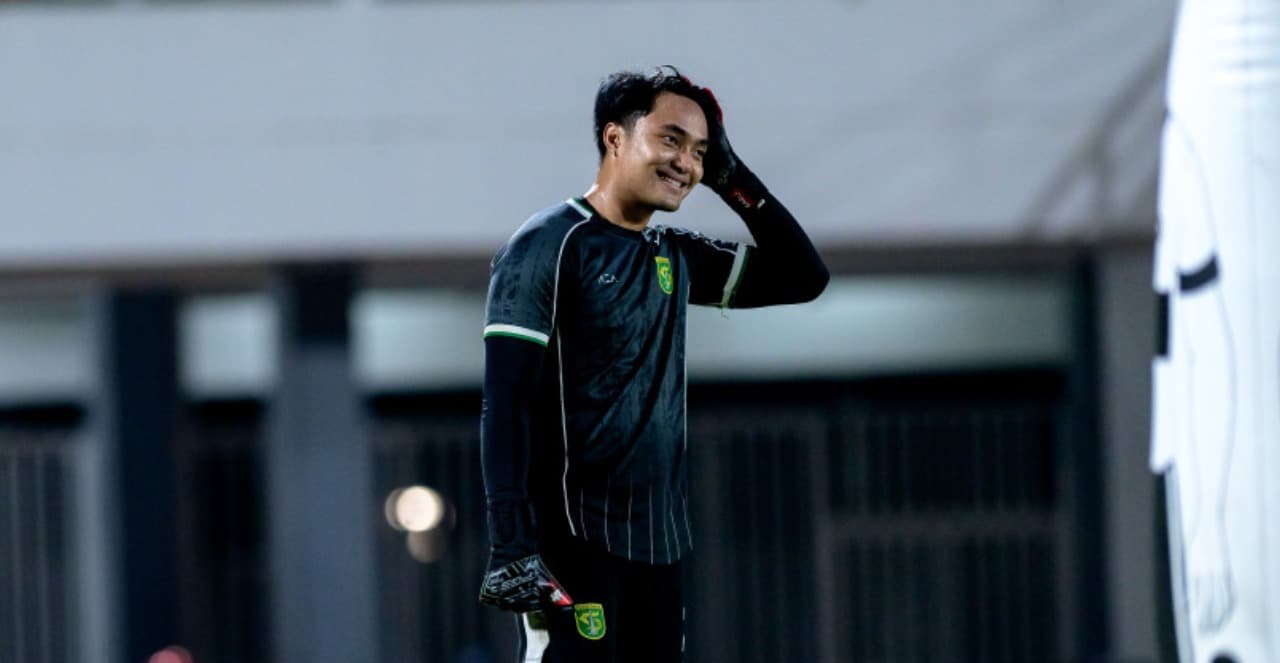 Ini Pertimbangan Utama Ernando Ari Bertahan di Persebaya