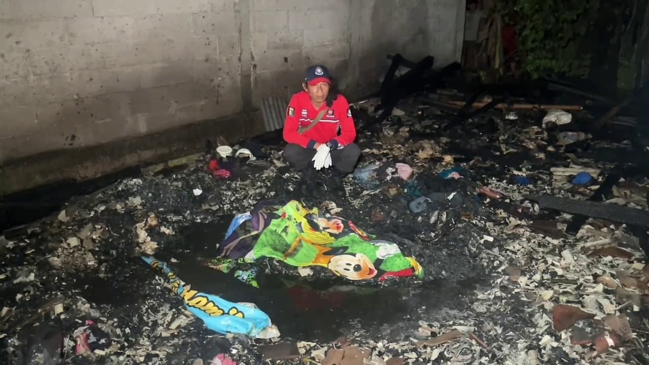 Rumah Warga di Ngawi Terbakar, Lansia Pemilik Rumah Tewas Terjebak di Dalam Kamar