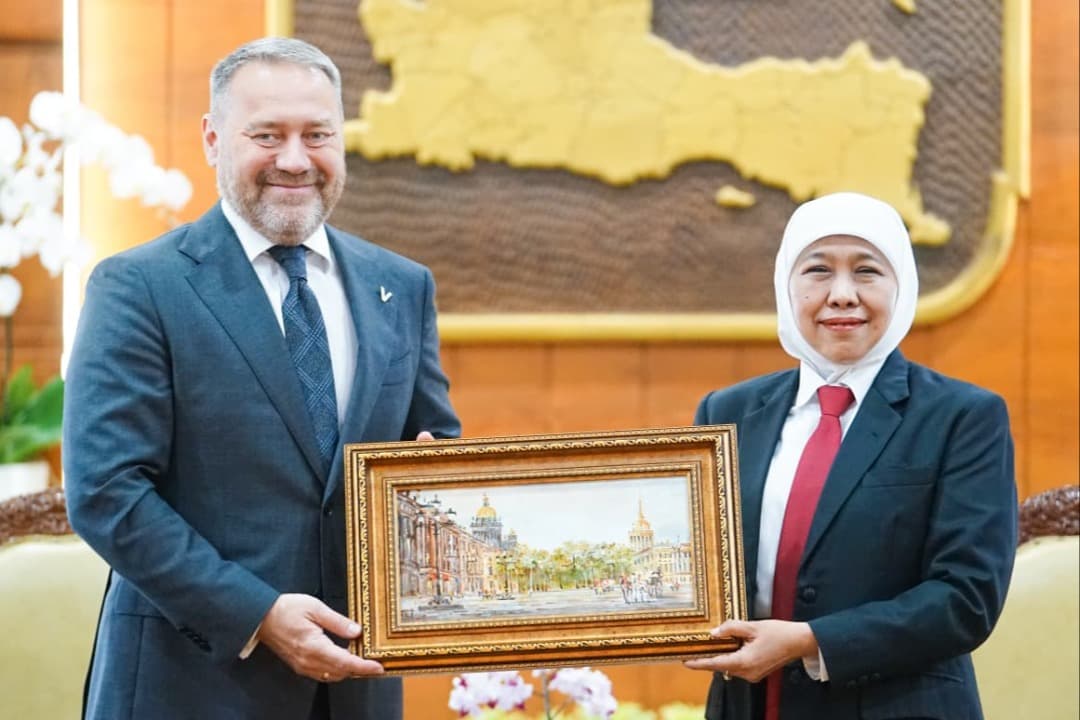 Gubernur Khofifah-Delegasi Rusia dan ITS Komitmen Kembangkan Industri Kapal Cepat