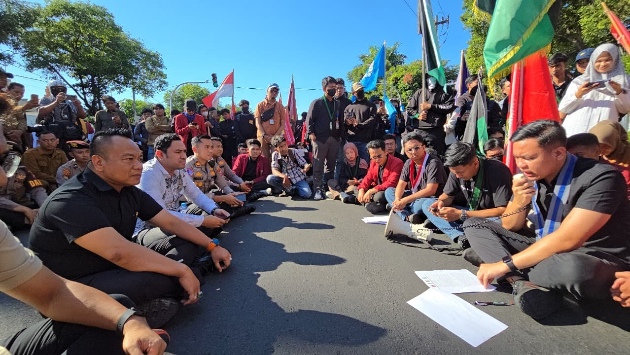 Ketua Komisi A DPRD Surabaya Apresiasi Aksi Cipayung Plus, Siap Kawal Aspirasi Mahasiswa hingga Tingkat Pusat