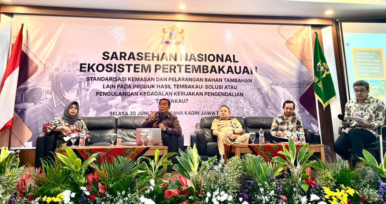 KADIN Jatim Gelar Sarasehan Nasional: Kupas Aturan Kemasan Polos dan Pelarangan Bahan Tambahan yang Menekan Sektor Strategis Tembakau