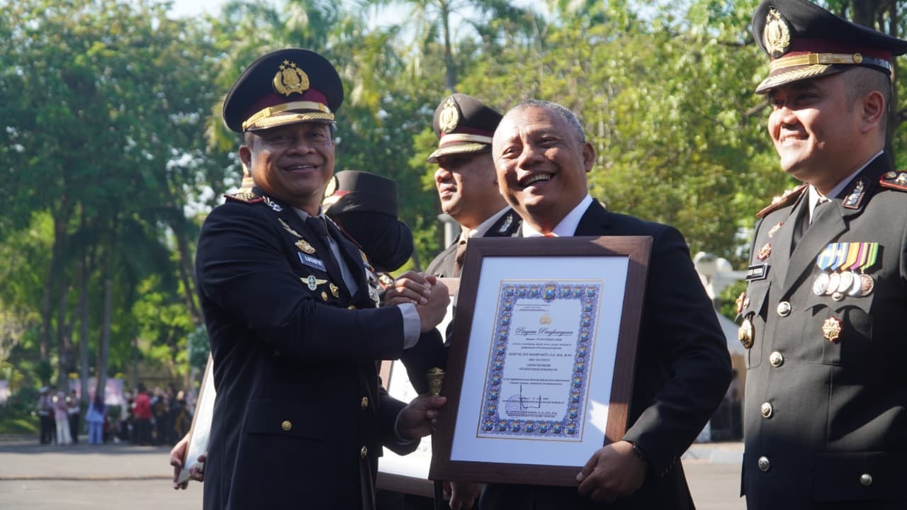 Ungkap Kasus Joki UTBK hingga Skimming, AKBP Edy Herwiyanto Raih 6 Penghargaan di HUT Bhayangkara ke-80