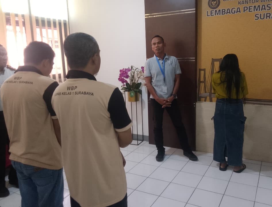 Nekat! Dua Wanita Selundupkan Sabu Campur Duit ke Lapas Porong, Modusnya Bikin Geleng Kepala