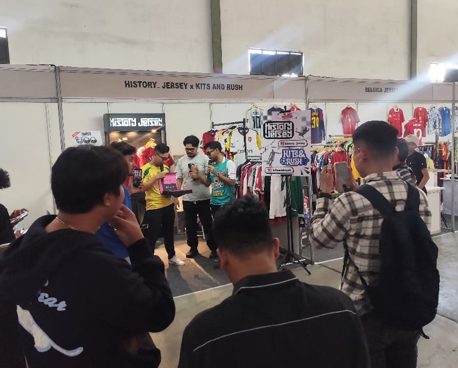 Rayakan Ultah ke-14, Komunitas Kolektor Jersey Surabaya Gelar SJC Festival