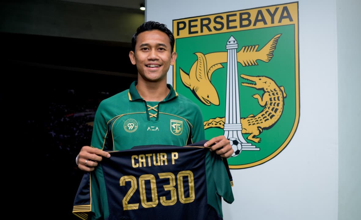 Arief Catur Tetap Berseragam Persebaya hingga 2030