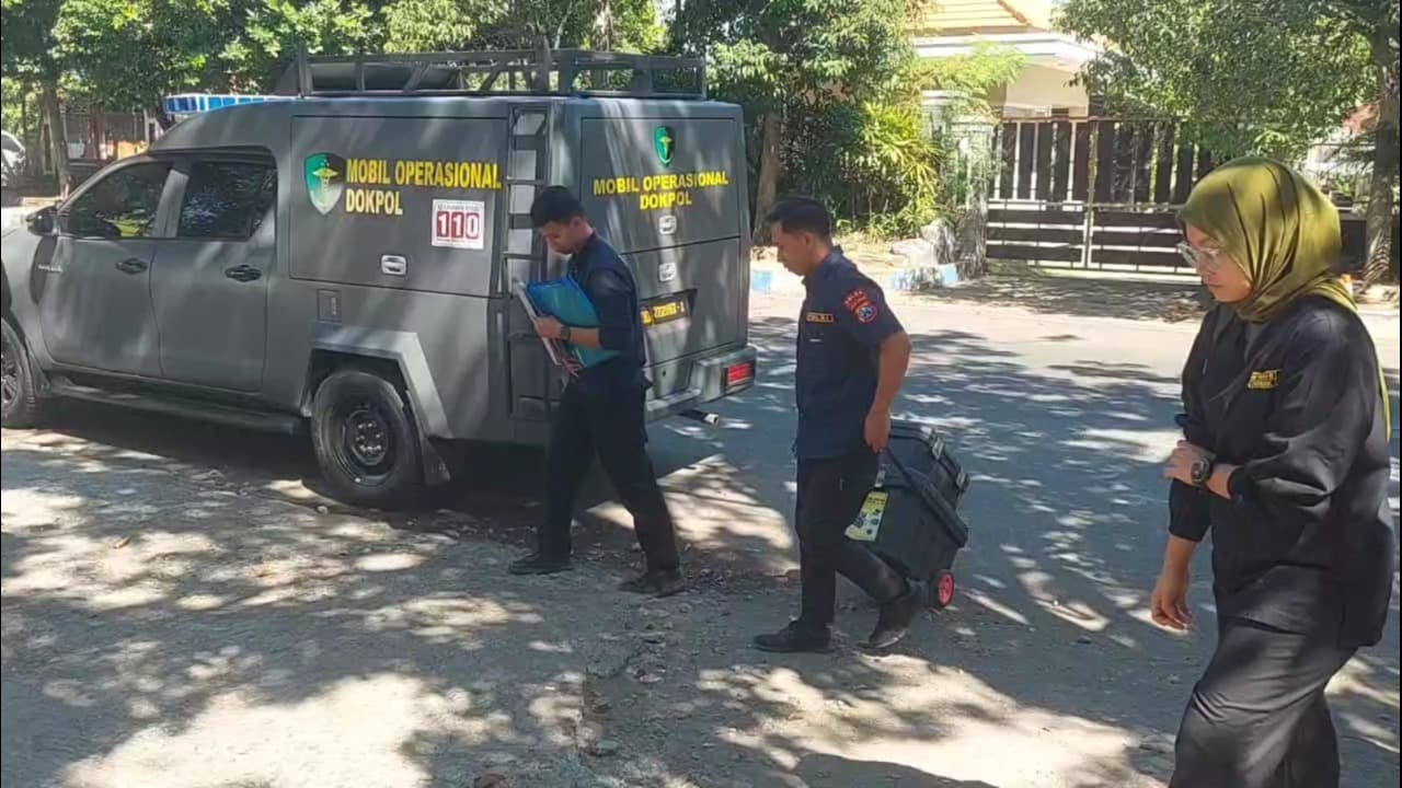 Jasad Pria Bersarung Batik Diautopsi, Polisi Dalami Dugaan Pembunuhan di Probolinggo