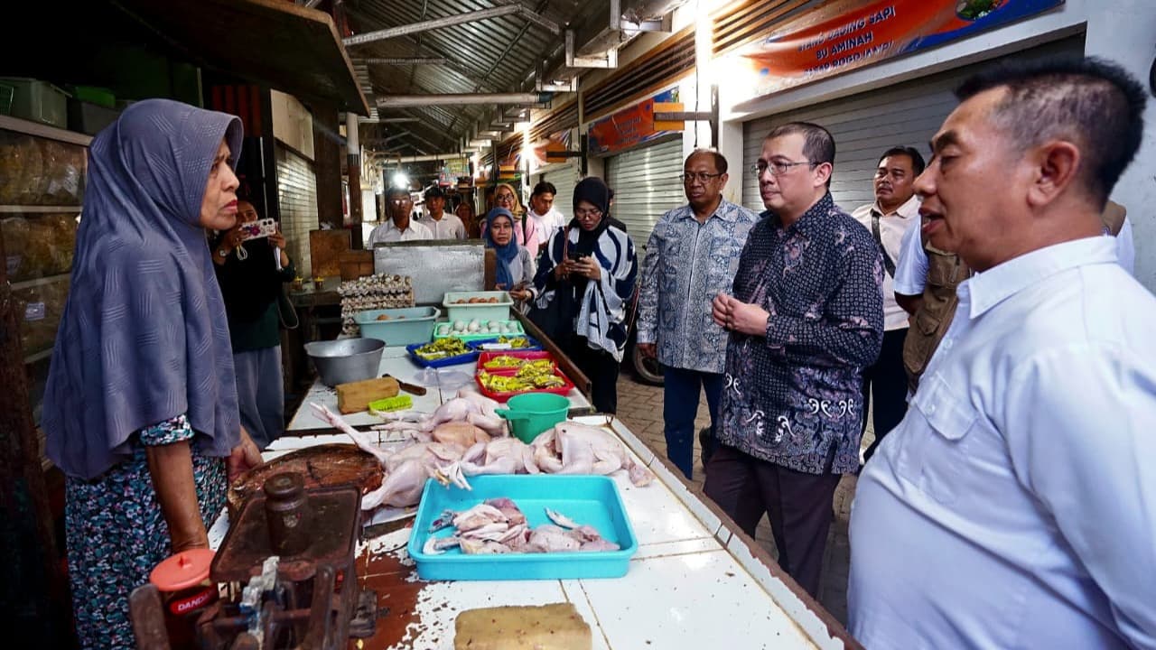 Pastikan Harga Aman, Kemenko Pangan Pantau Bahan Pokok di Banyuwangi