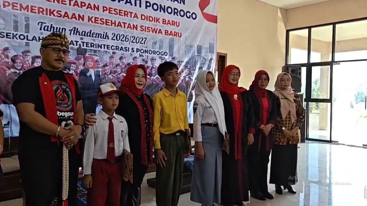 Tahun Ajaran Baru, Puluhan Siswa Sekolah Rakyat Ponorogo Belajar Sementara di Madiun