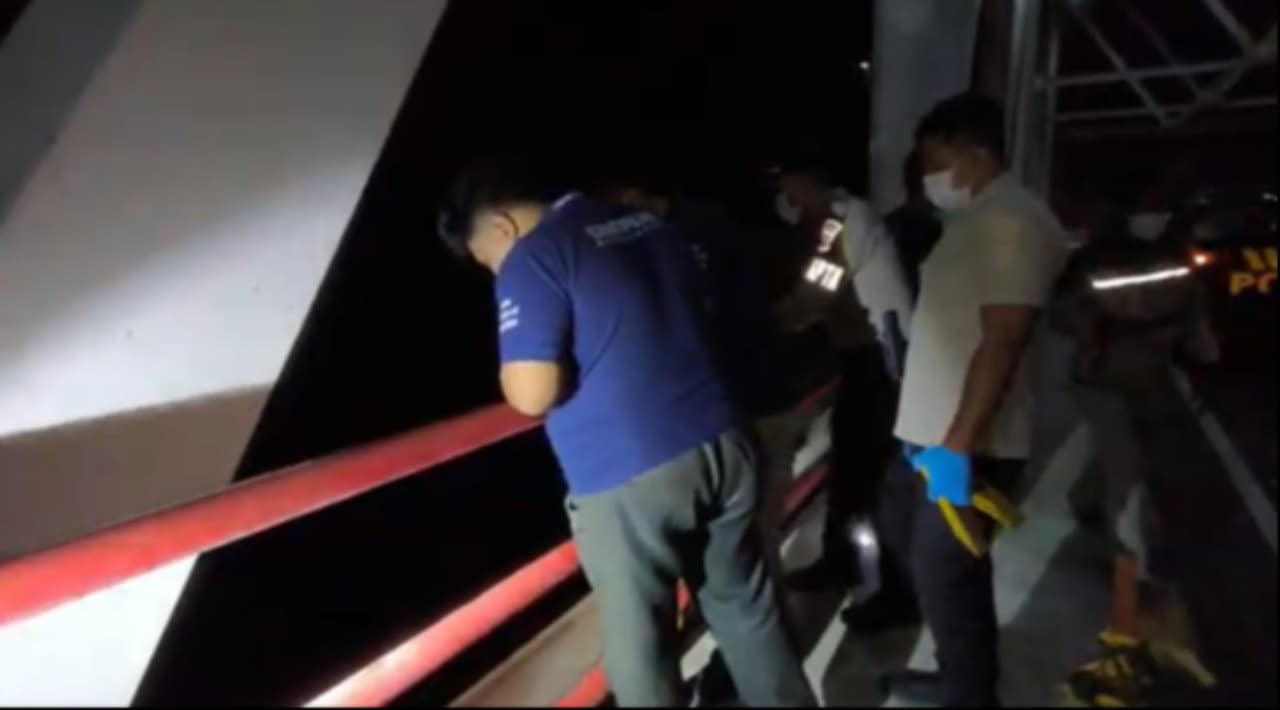 Temukan Tas di Pembatas Jembatan, Pria Tanpa Identitas di Lumajang Tewas Diduga Lompat dari Gladak Perak