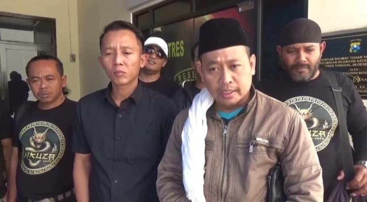 Hampir Tiga Dekade Beraksi, Pengasuh Ponpes di Bantur Malang dan Putranya Ditangkap Diduga Cabuli Santriwati