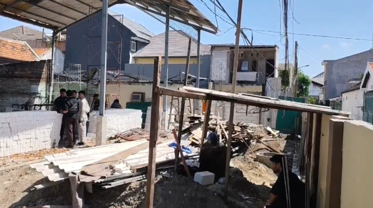Gelar Sidang Lapangan di Asemrowo, Hakim Temukan Rumah Dinas Bea Cukai Jatim I Sudah Rata dengan Tanah