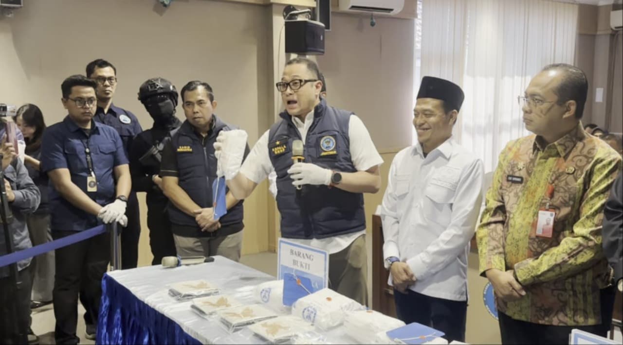 BNN Jatim Gagalkan Peredaran Narkotika Jaringan Malaysia, Amankan 5,4 Kilogram Sabu