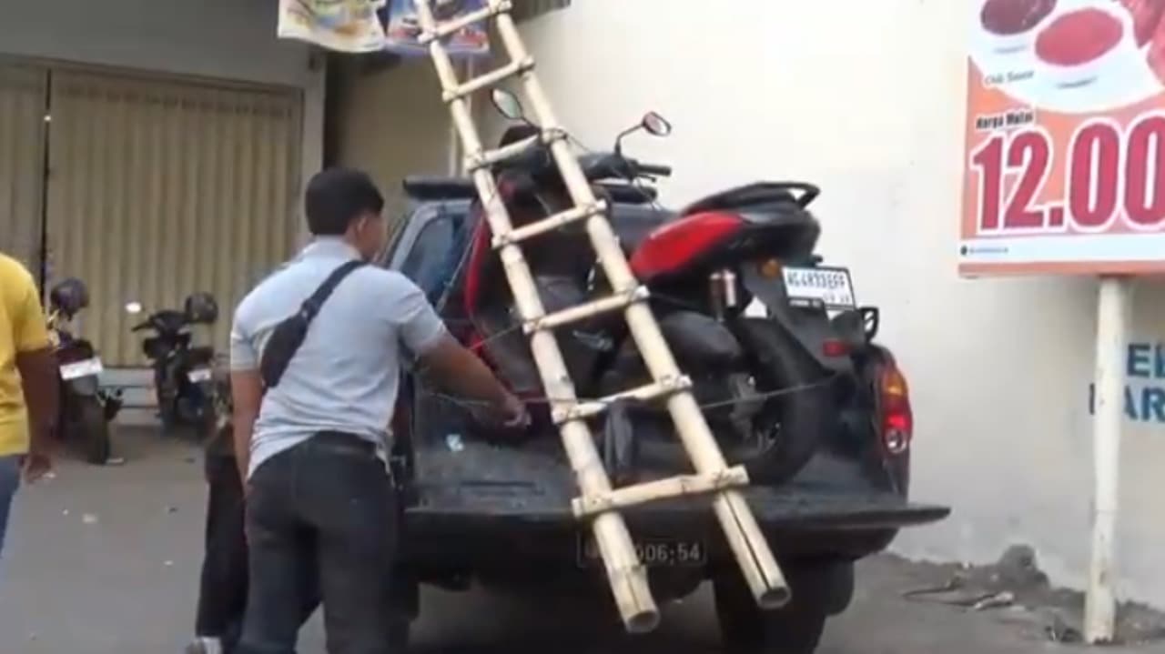 Apes! Pencuri Masuk Lewat Ventilasi, Malah Terjebak di Dalam Minimarket