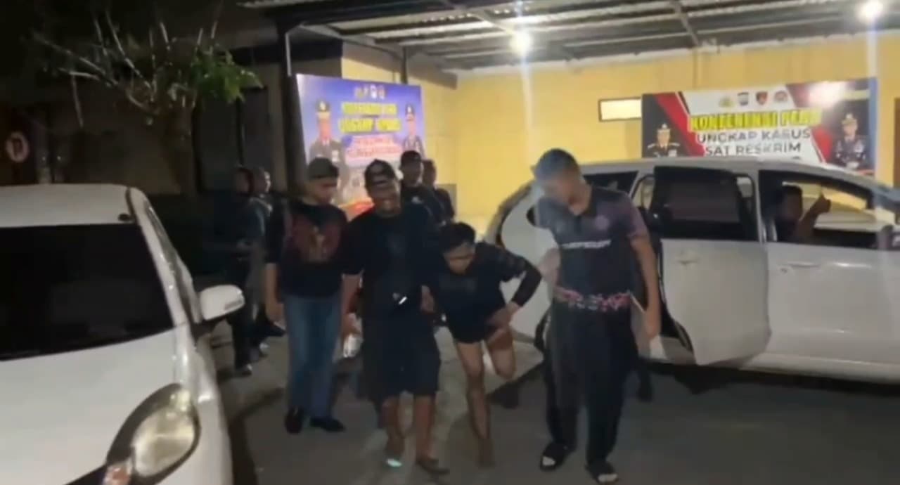 18 Kali Beraksi di Sidoarjo, Komplotan Begal Motor Diringkus, Otak Pelaku Ditembak