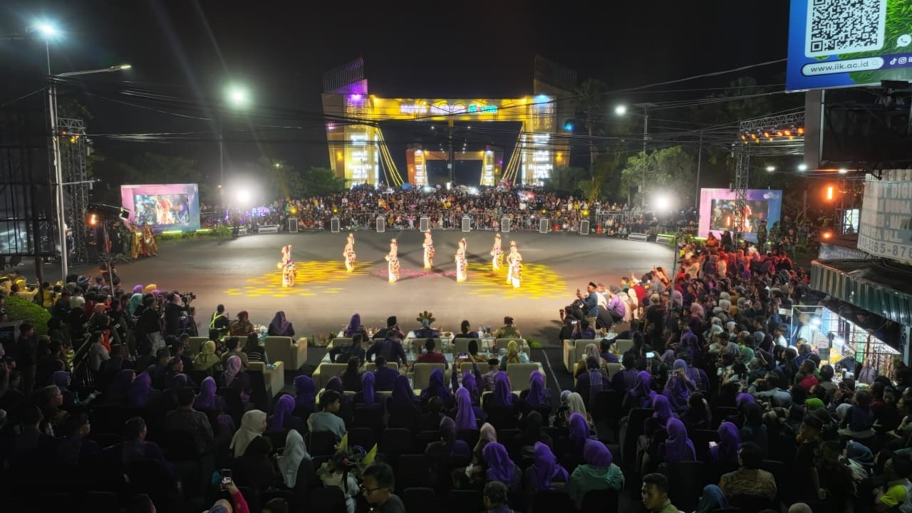 Zita Anjani Apresiasi Dhoho Night Carnival 2026, Jadi Inspirasi Wisata Berbasis Budaya