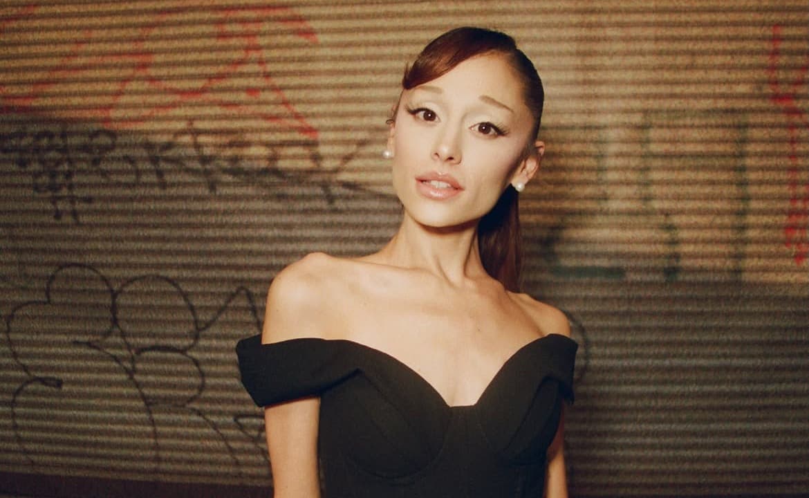 Ariana Grande Rilis Album Petal, Sempat Diterpa Dugaan Kebocoran Materi