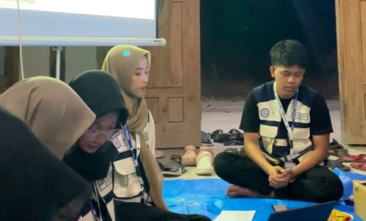KKN-BBK 8 UNAIR Gelar DIGIPASAR, Bekali warga Digitalisasi Usaha