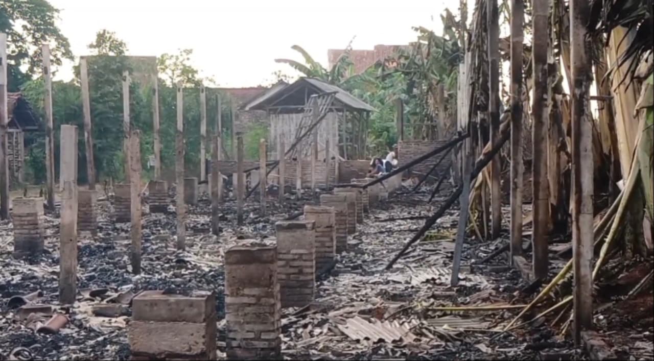 Kebakaran Besar Hanguskan Kandang Ayam di Tulungagung, 7 Ribu Ekor Ayam Mati