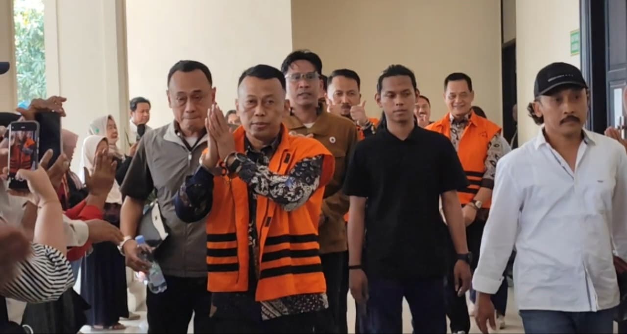 Sidang Vonis Bupati Ponorogo Nonaktif Sugiri Sancoko Ditunda