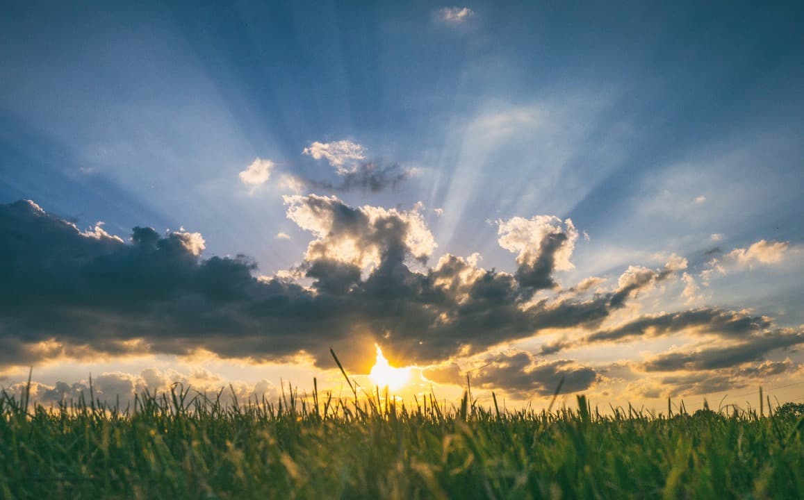 BMKG Sebut Sebagian Besar Wilayah Jawa Timur Cerah Berawan Hari Ini