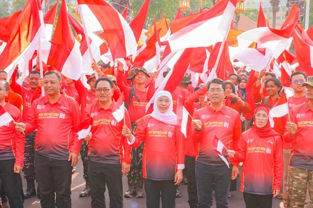 Gubernur Khofifah Berangkatkan Ekspedisi 81, 500 Pendaki Akan Kibarkan Merah Putih di Puncak Gunung Arjuno