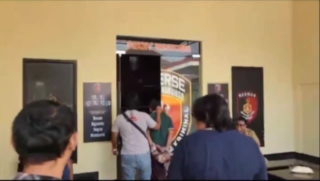 Biadab! Pria Paruh Baya di Bondowoso Setubuhi Anak Tiri Selama 1 Tahun