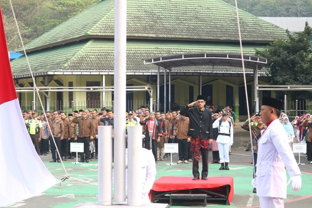 Semarak HUT ke-81 RI, PLN NP UP Pacitan Hadirkan Upacara Penuh Makna dalam Balutan Keberagaman Nusantara