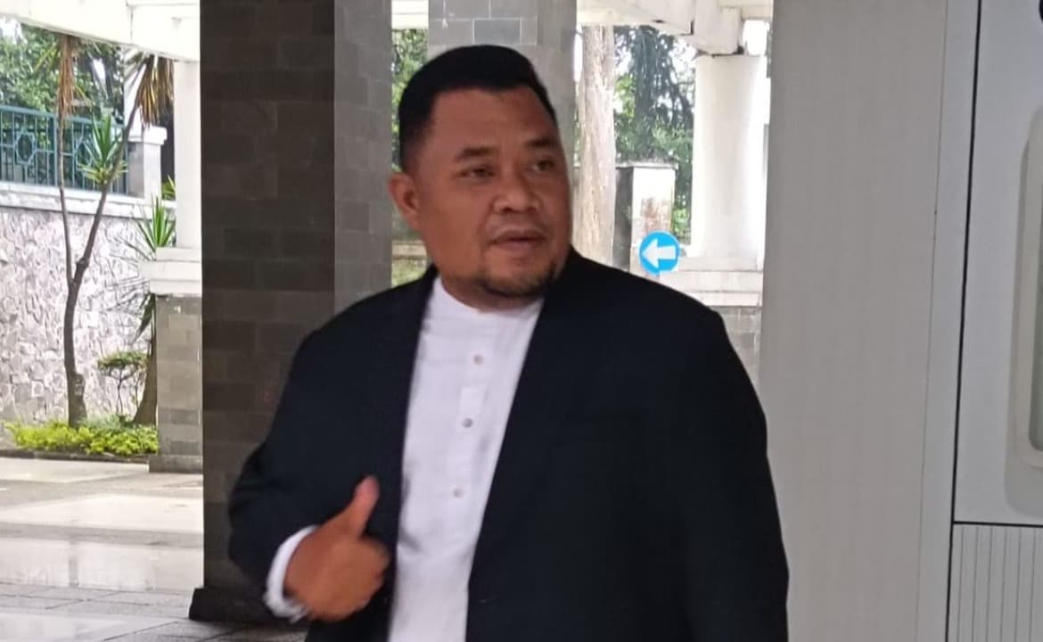 Alumni Ponpes Tebuireng Bantah Presiden Prabowo Beri Dukungan ke Gus Kikin