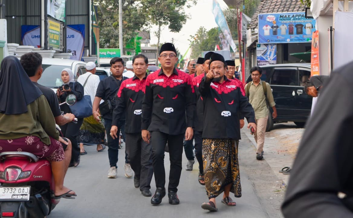 Jelang Muktamar ke-35 NU, PDIP Jatim Ziarah ke Mbah Wahab, Mbah Hasyim dan Gus Dur