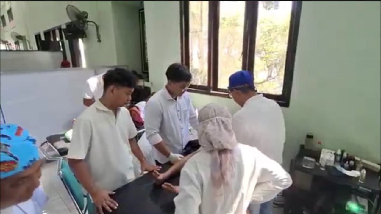 Kodim 0809 Kediri Gelar Khitan Gratis, 51 Anak Menjadi Peserta