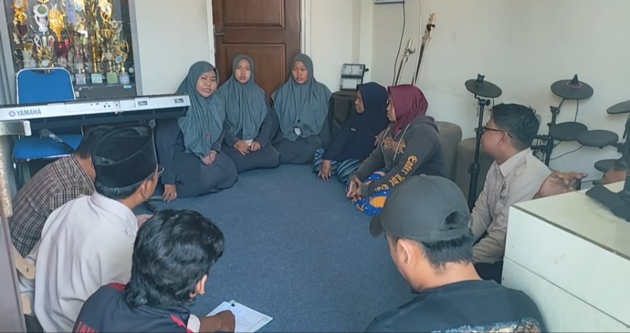 Ijazah 4 Siswa di Sidoarjo Diduga Ditahan Sekolah, Komisi D DPRD dan Baznas Turun Tangan