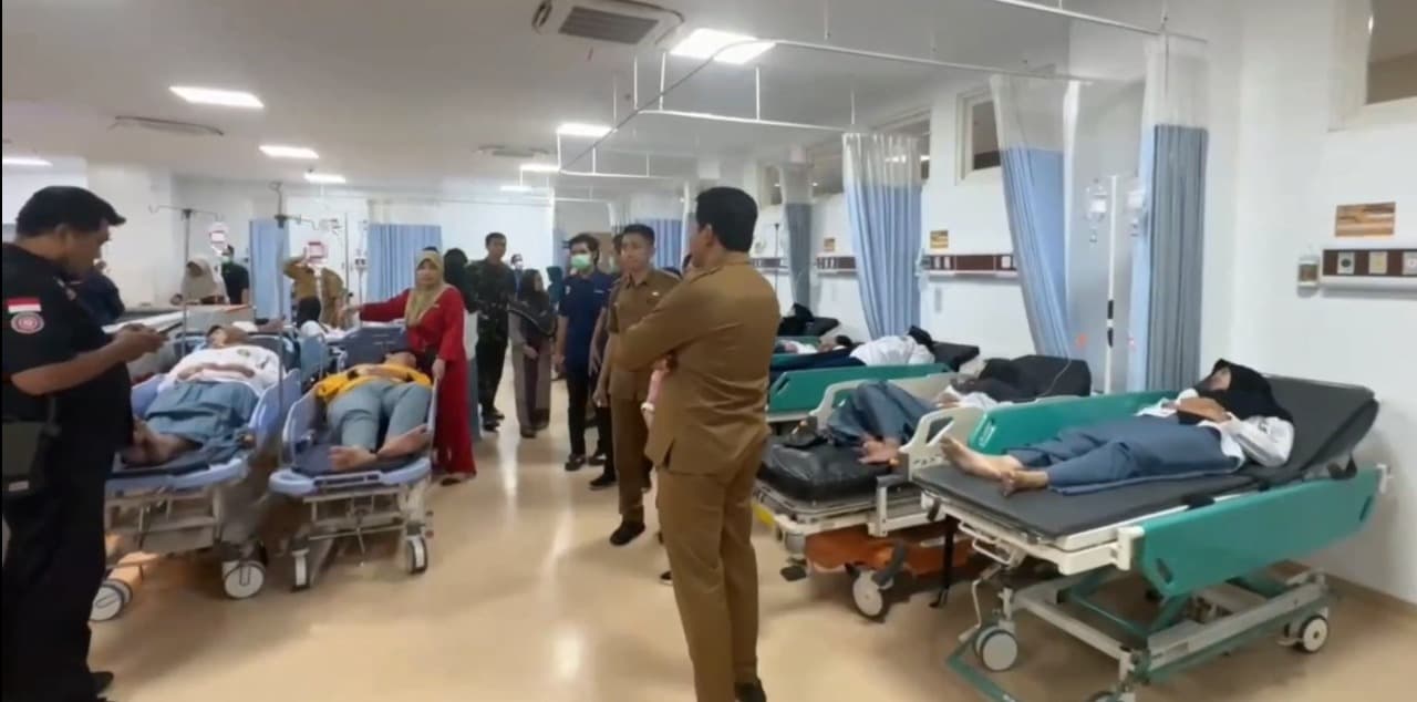 Tidak Hanya Santri, Siswa SMP dan SMA di Tanggulangin Juga Keracunan MBG